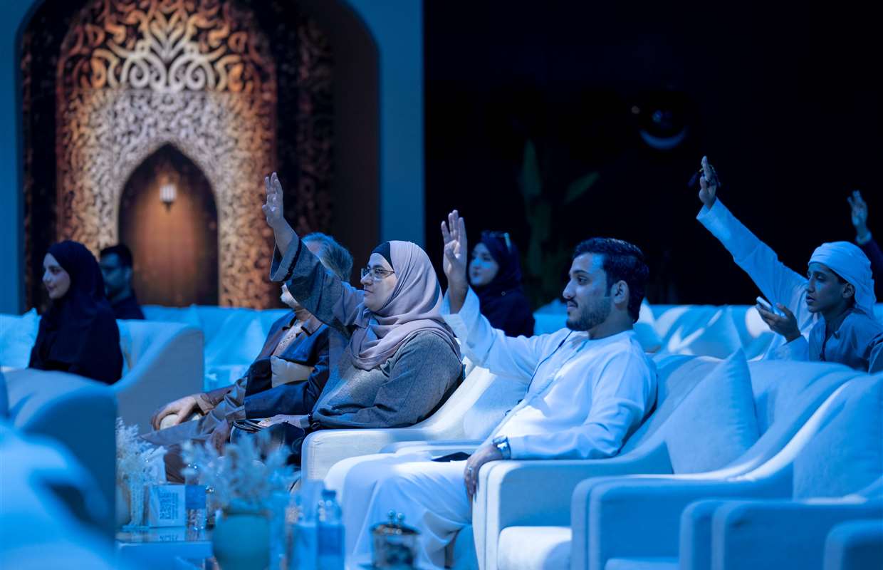 نادي الشارقة للصحافة يختتم النسخة الـ 15 من مجلسه الرمضاني بمحور السفر والتجربة الإنسانية