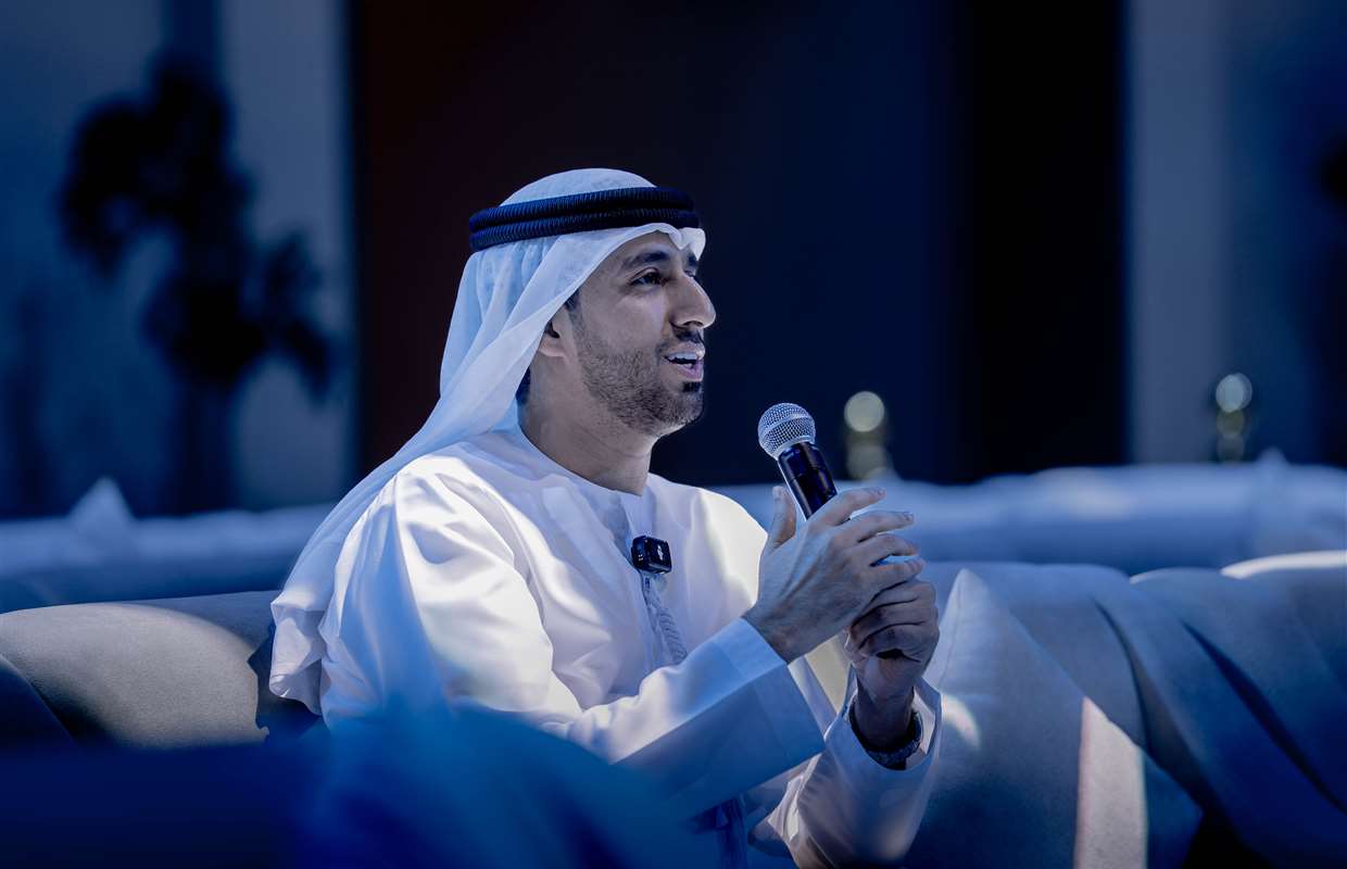 نادي الشارقة للصحافة يختتم النسخة الـ 15 من مجلسه الرمضاني بمحور السفر والتجربة الإنسانية