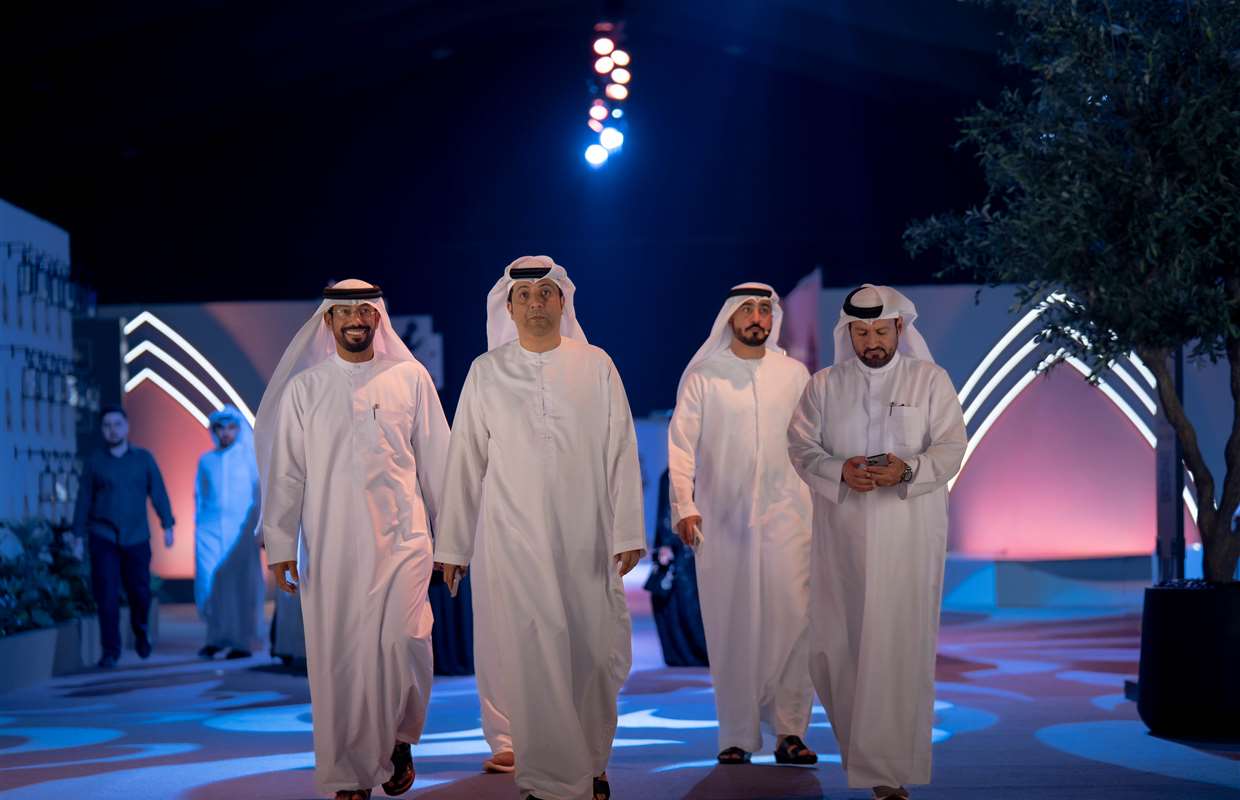 نادي الشارقة للصحافة يختتم النسخة الـ 15 من مجلسه الرمضاني بمحور السفر والتجربة الإنسانية