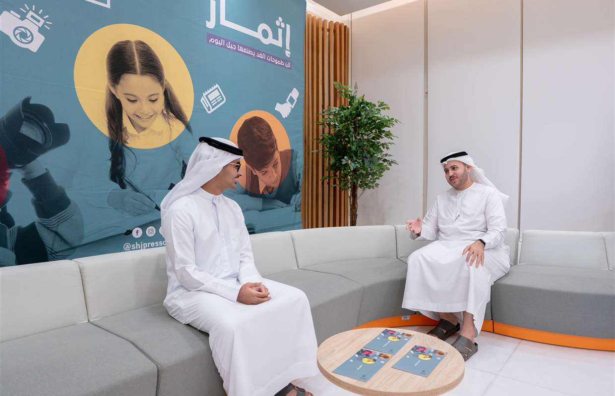 نادي الشارقة للصحافة يطلق بودكاست 