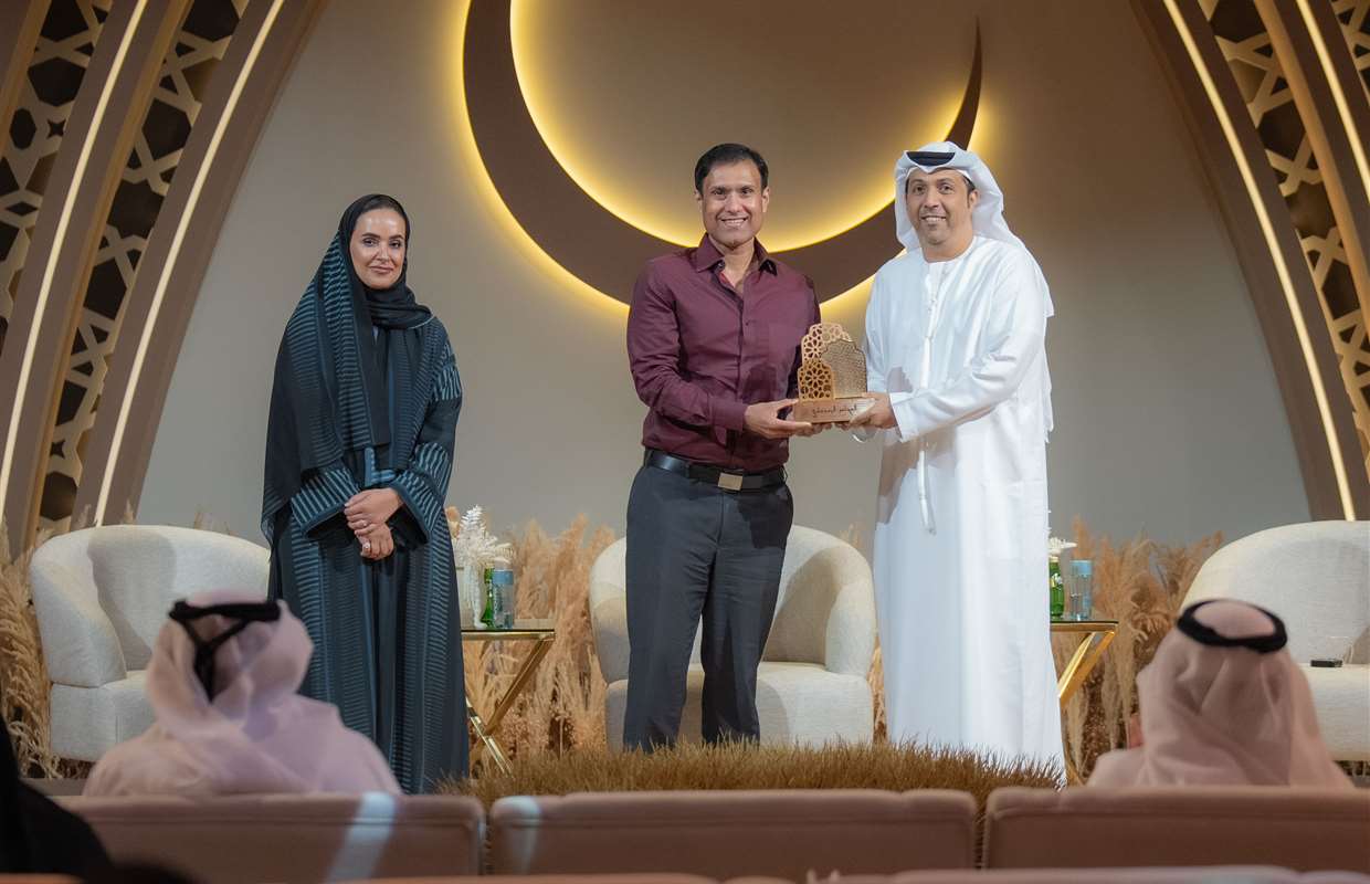 المجلس الرمضاني لنادي الشارقة للصحافة يستعرض رؤى النمو الشخصي ومفاهيم التوازن الحياتي