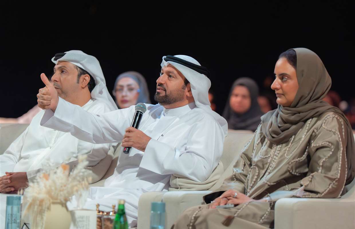 المجلس الرمضاني لنادي الشارقة للصحافة يستعرض رؤى النمو الشخصي ومفاهيم التوازن الحياتي