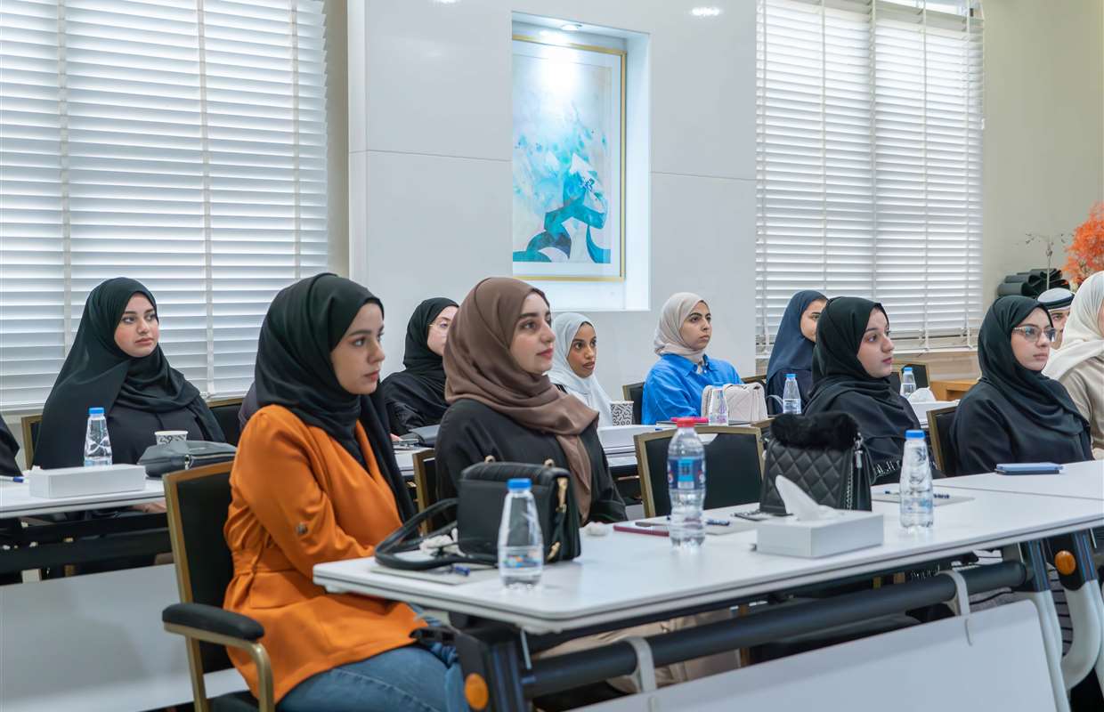 SHARJAH PRESS CLUB WORKSHOPS FOR MEDIA STUDENTS ON INFORMATION AUTHENTICATION TOOLS, CREATIVE WRITING