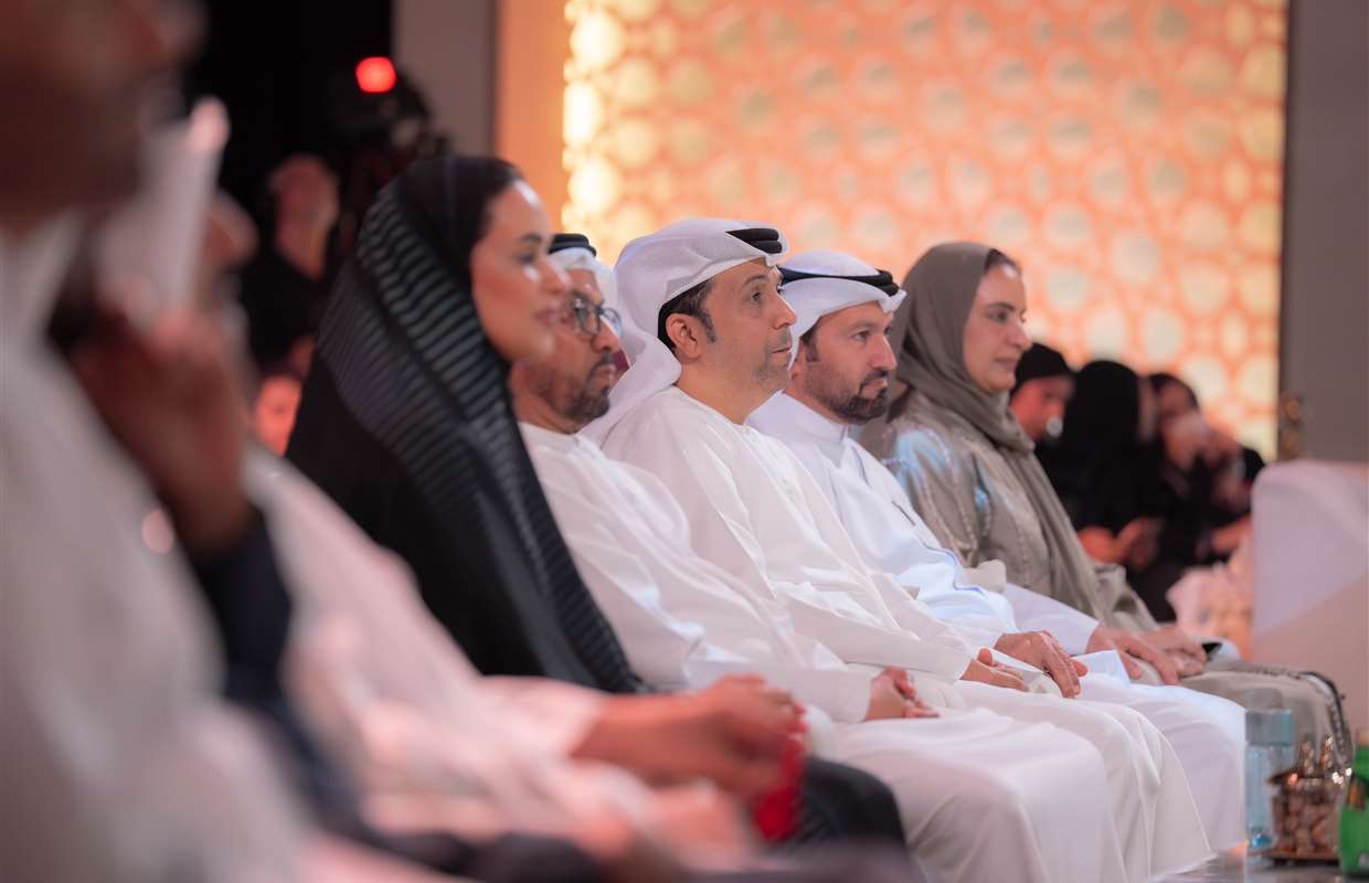 المجلس الرمضاني لنادي الشارقة للصحافة يستعرض رؤى النمو الشخصي ومفاهيم التوازن الحياتي