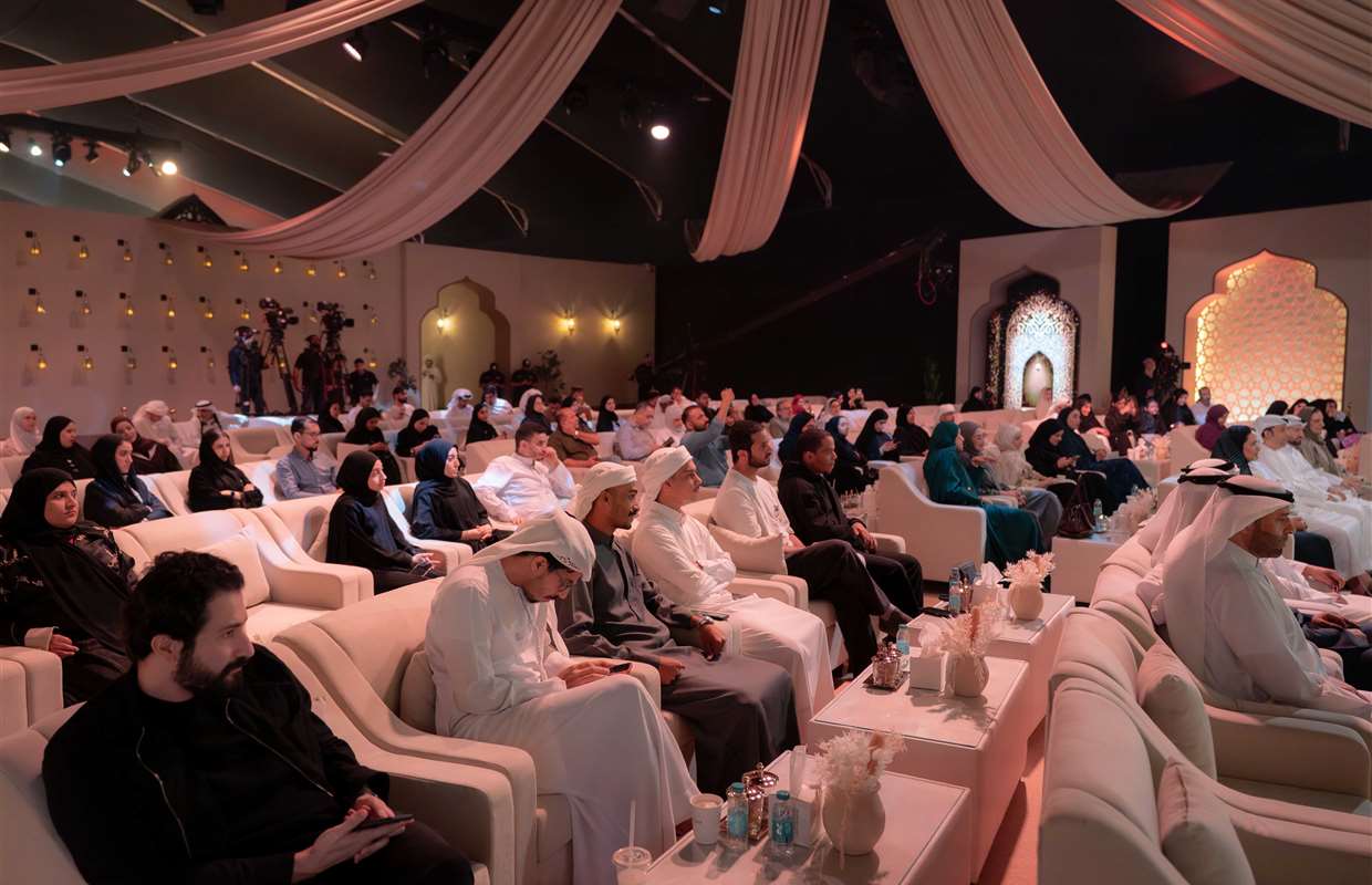 المجلس الرمضاني لنادي الشارقة للصحافة يستعرض رؤى النمو الشخصي ومفاهيم التوازن الحياتي